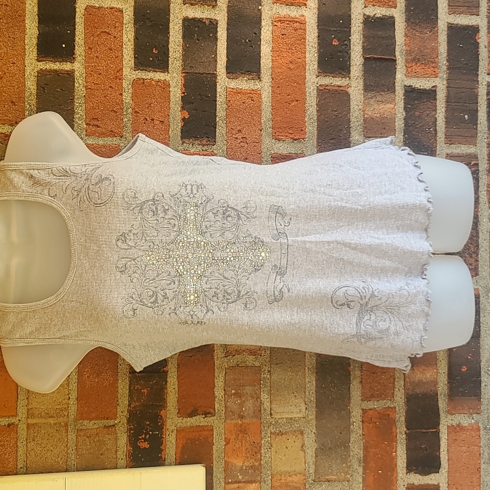 Vintage Suzie women's Large embellished gray tank.